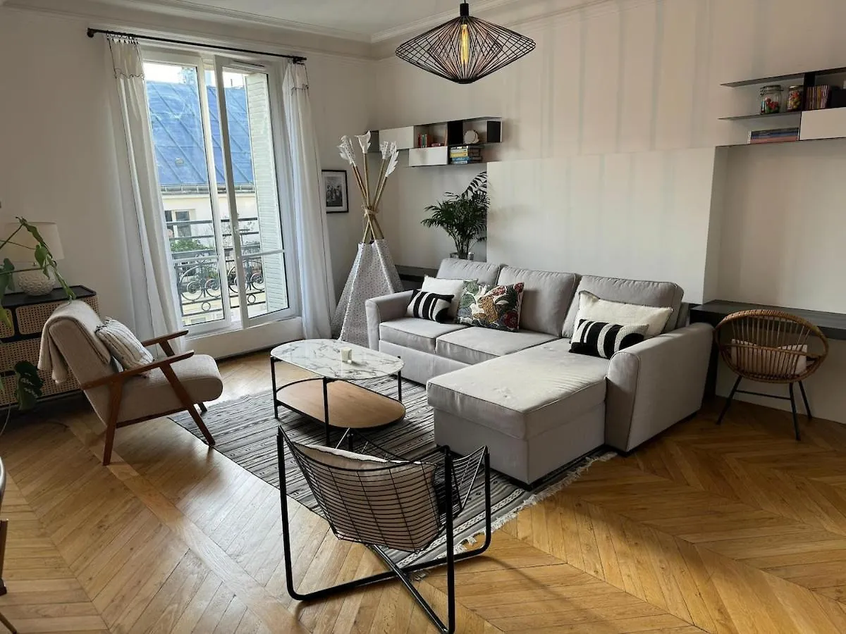 Beautiful Family Apartment - Canal Saint Martin Paříž