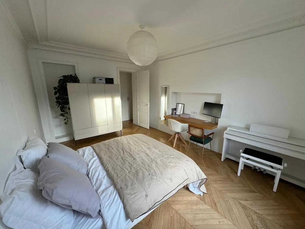 Beautiful Family Apartment - Canal Saint Martin Paříž